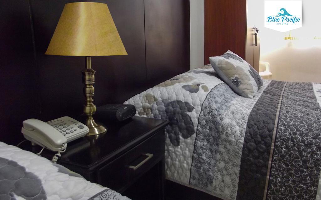Hostal Blue Pacific Манта Экстерьер фото