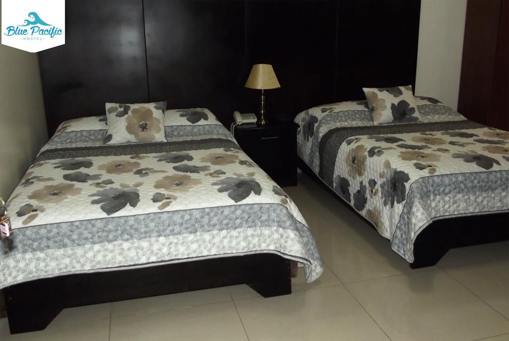 Hostal Blue Pacific Манта Экстерьер фото