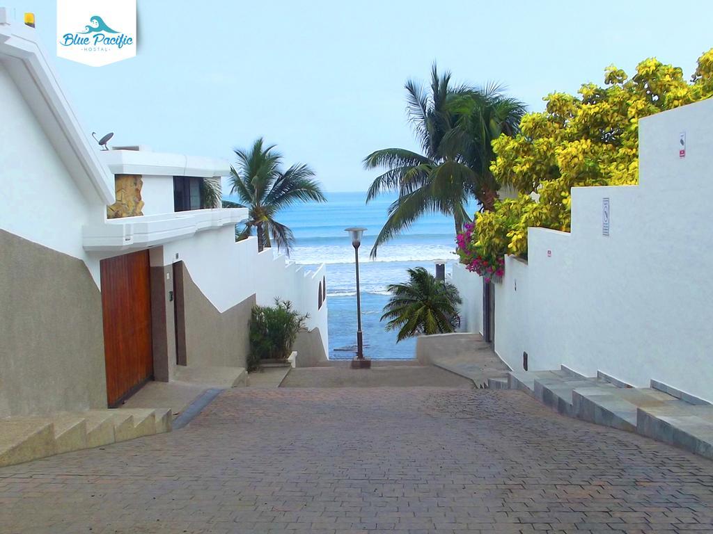 Hostal Blue Pacific Манта Экстерьер фото